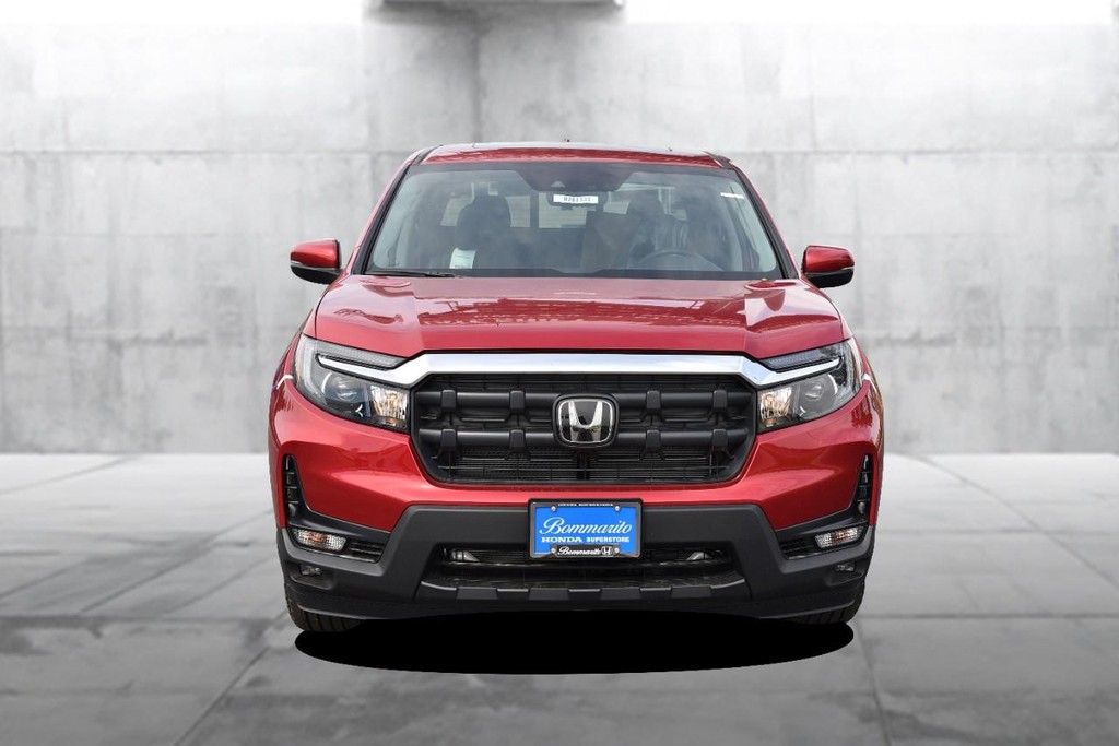 Honda Ridgeline Vehicle Full-screen Gallery Image 4