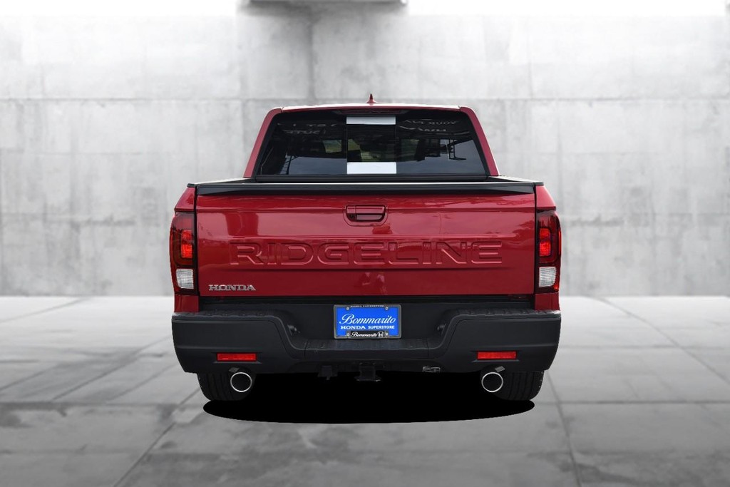 Honda Ridgeline Vehicle Full-screen Gallery Image 6