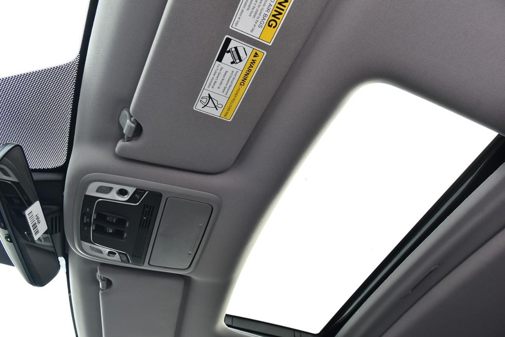 Honda Ridgeline Vehicle Full-screen Gallery Image 28