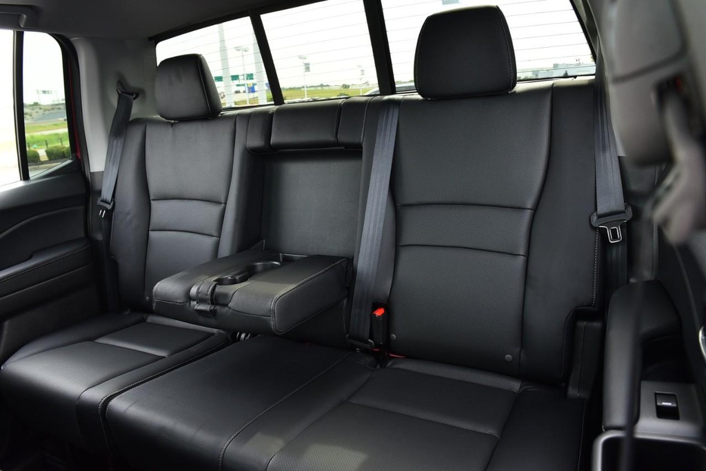 Honda Ridgeline Vehicle Full-screen Gallery Image 29