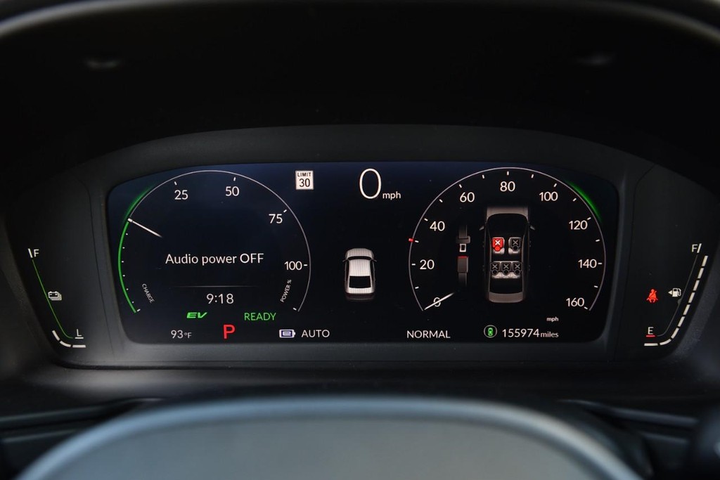 Honda Accord Hybrid Vehicle Full-screen Gallery Image 10