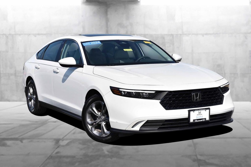Honda Accord Sedan Vehicle Image 02