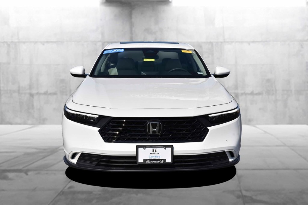 Honda Accord Sedan Vehicle Image 04