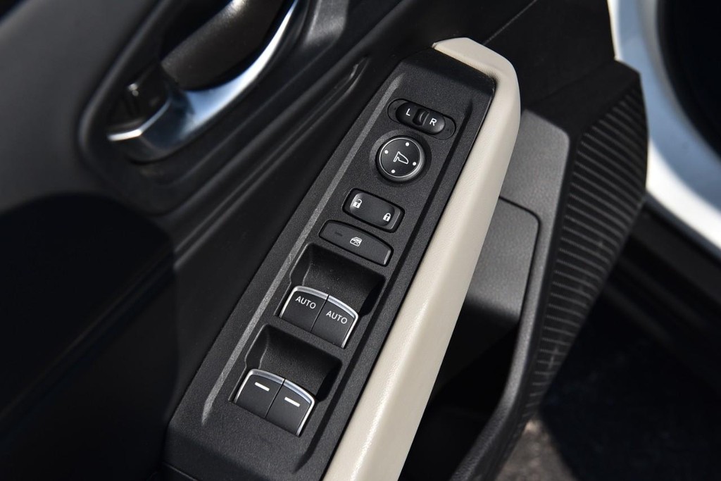 Honda Accord Sedan Vehicle Image 08