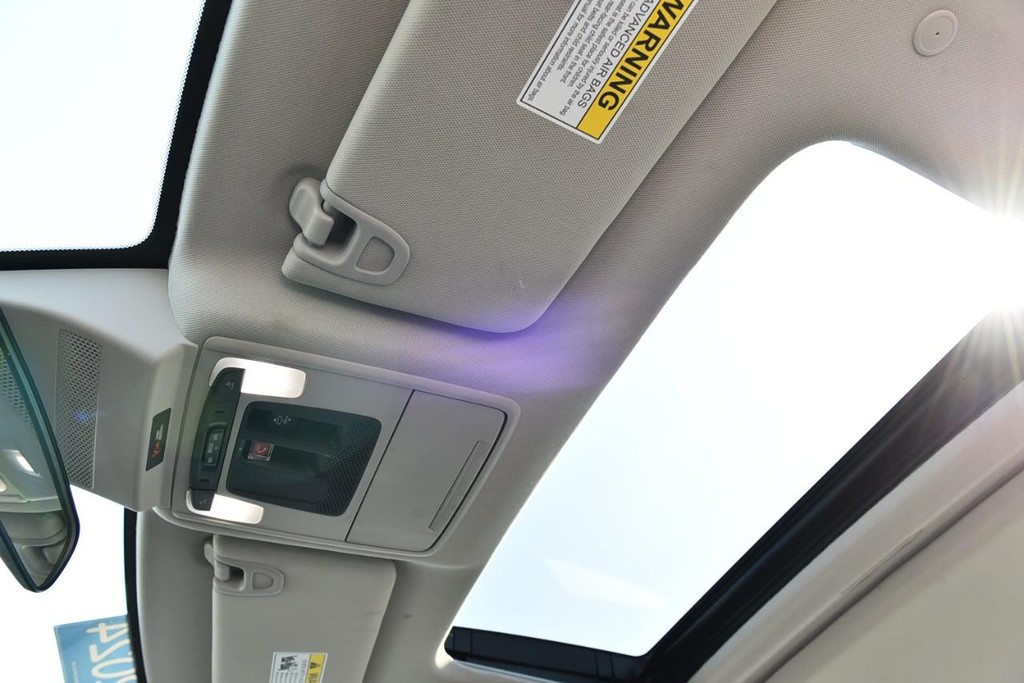 Honda Accord Sedan Vehicle Image 21