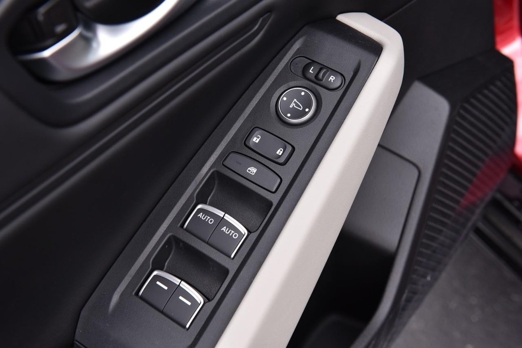 Honda Accord Hybrid Vehicle Image 08