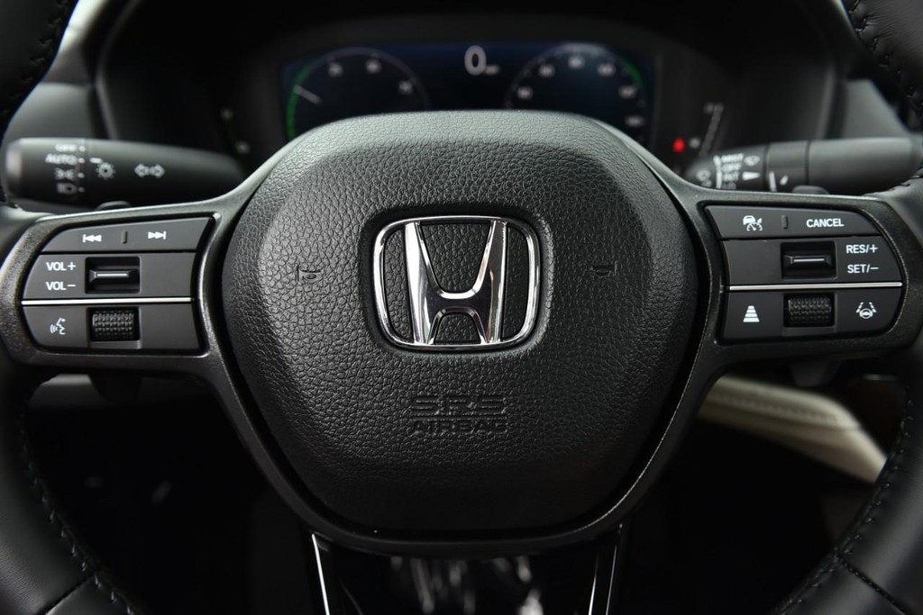 Honda Accord Hybrid Vehicle Image 19