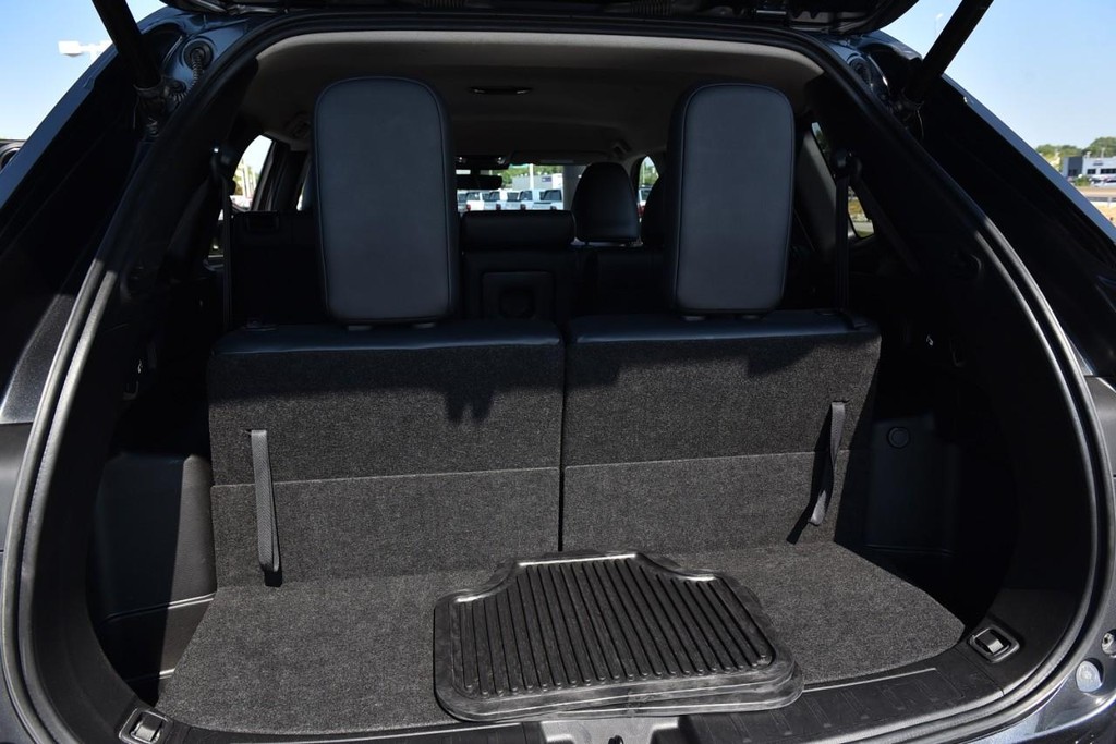 Mitsubishi Outlander Vehicle Full-screen Gallery Image 28