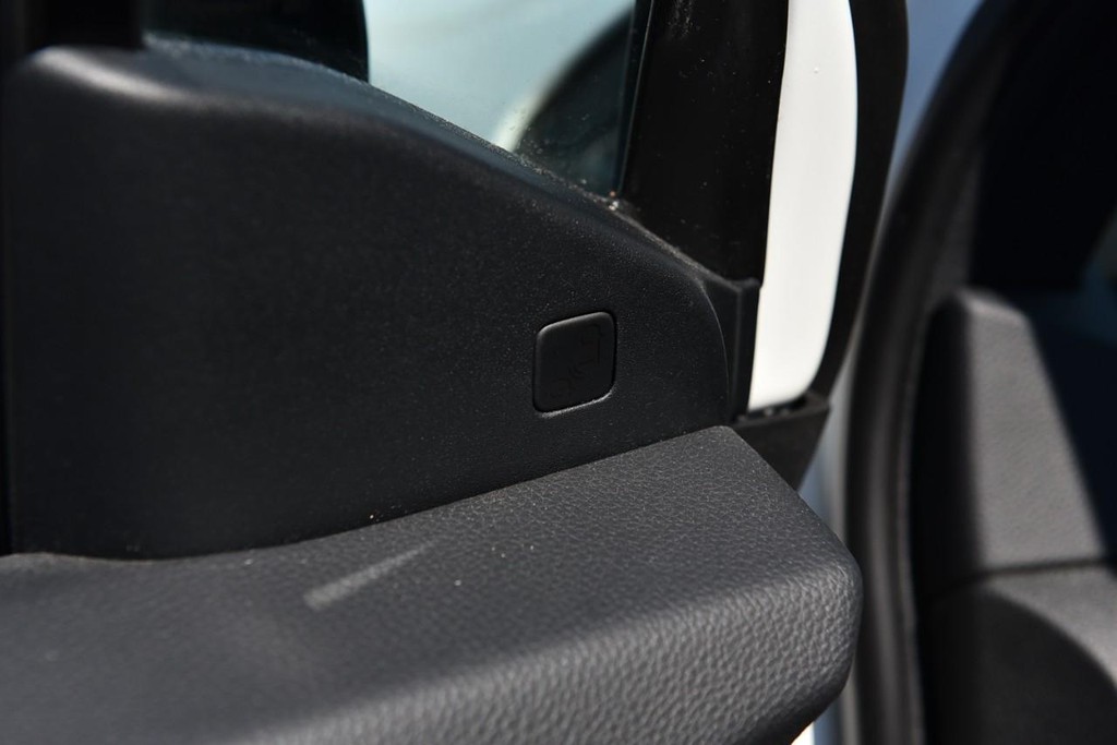 Honda Passport Vehicle Image 11