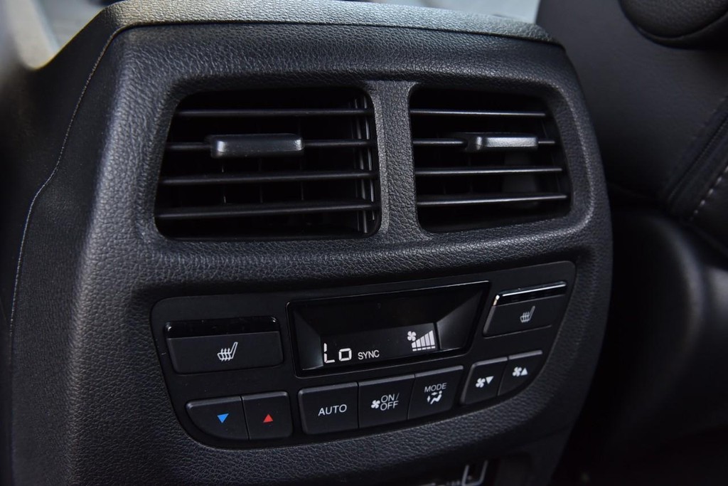Honda Passport Vehicle Image 28