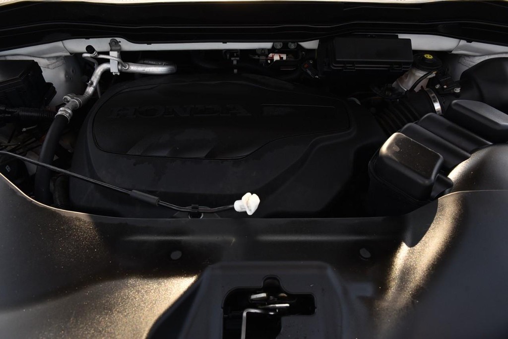 Honda Passport Vehicle Image 32