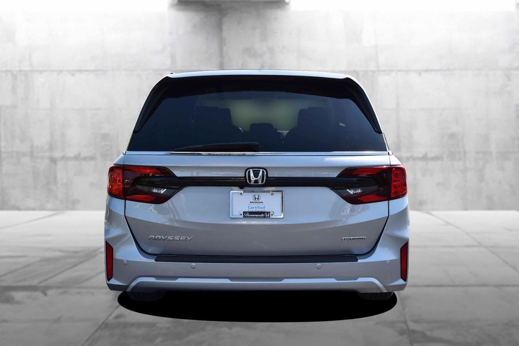 Honda Odyssey Vehicle Full-screen Gallery Image 6