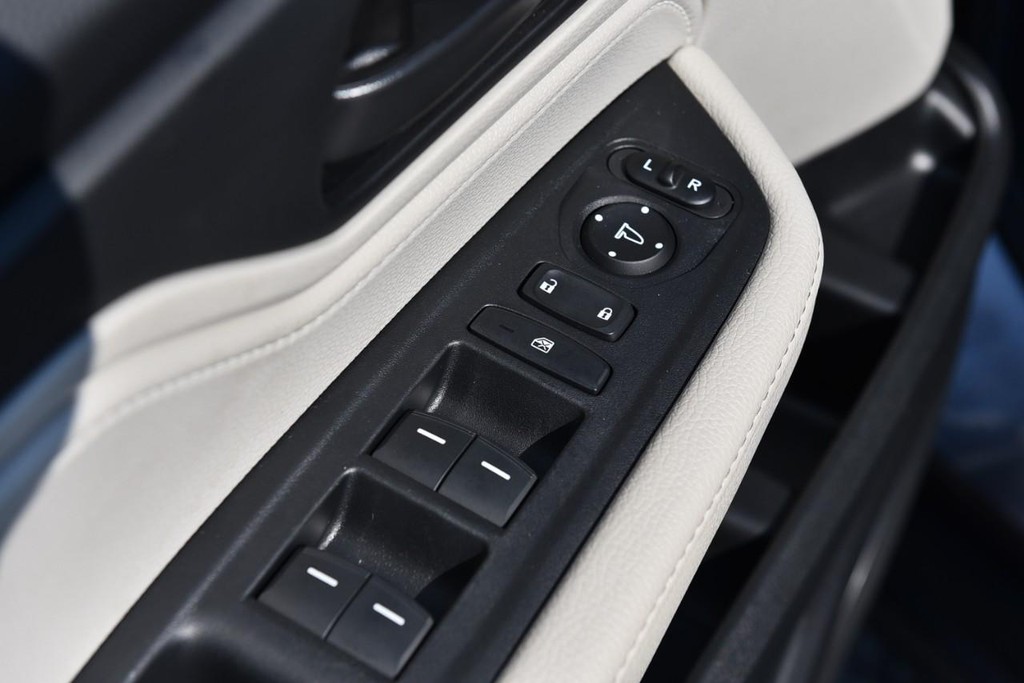 Honda Odyssey Vehicle Full-screen Gallery Image 8