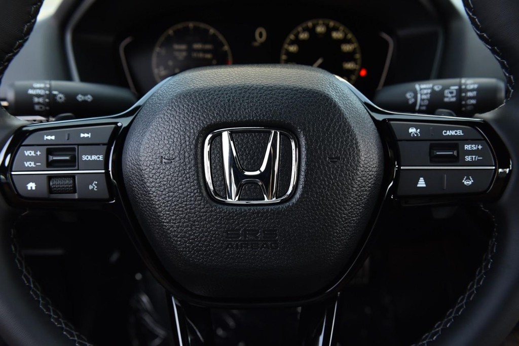 Honda Civic Hatchback Vehicle Full-screen Gallery Image 19