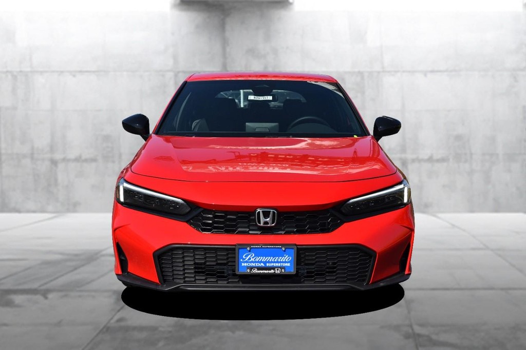 Honda Civic Hatchback Vehicle Full-screen Gallery Image 4