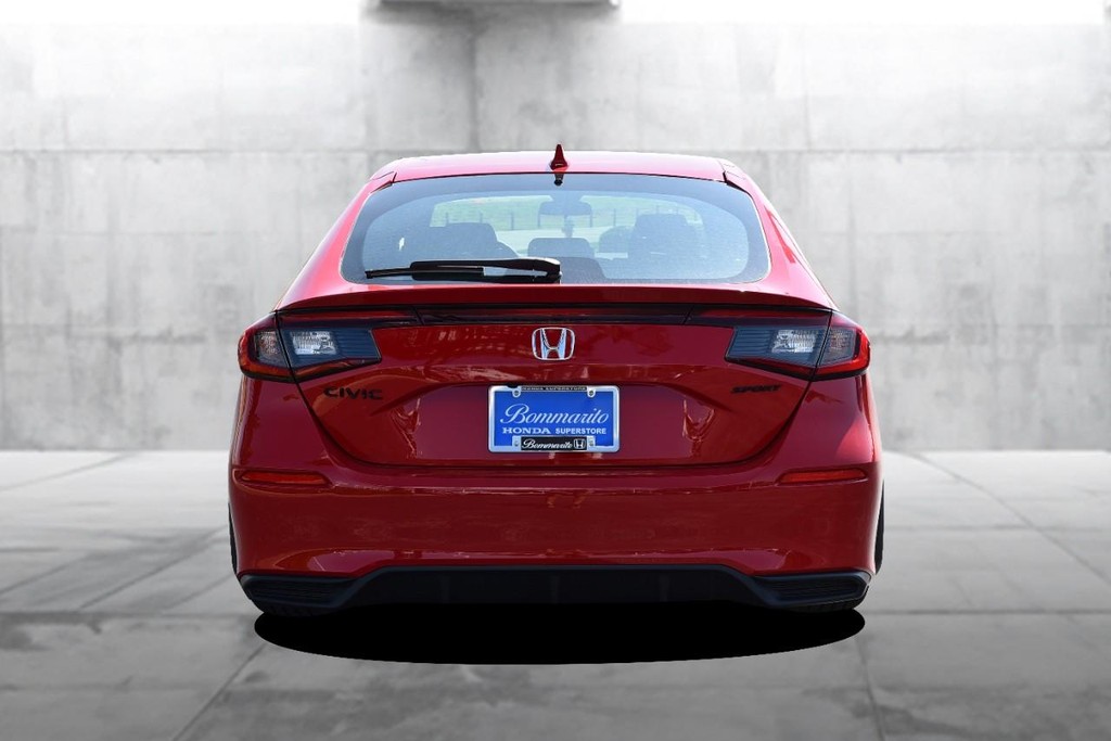 Honda Civic Hatchback Vehicle Full-screen Gallery Image 6