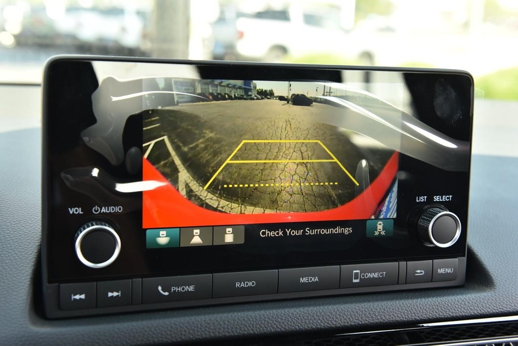 Honda Civic Hatchback Vehicle Full-screen Gallery Image 12