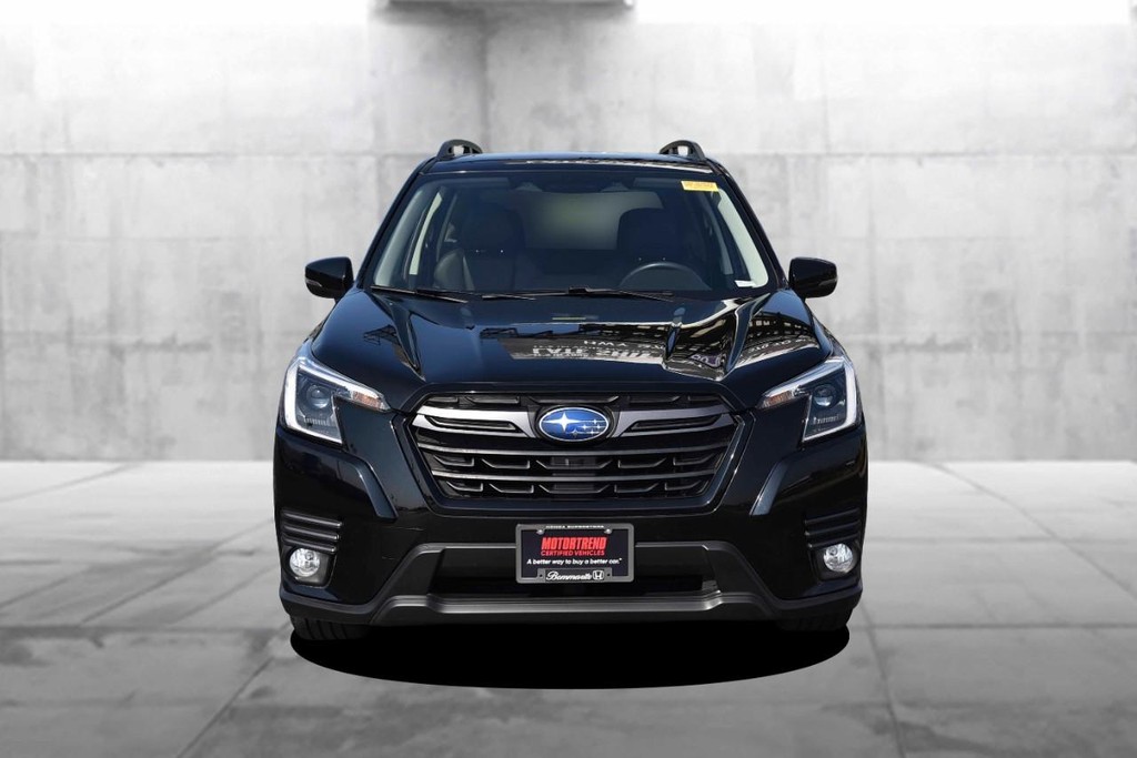 Subaru Forester Vehicle Image 04