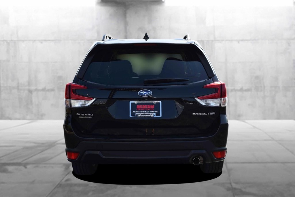 Subaru Forester Vehicle Image 06