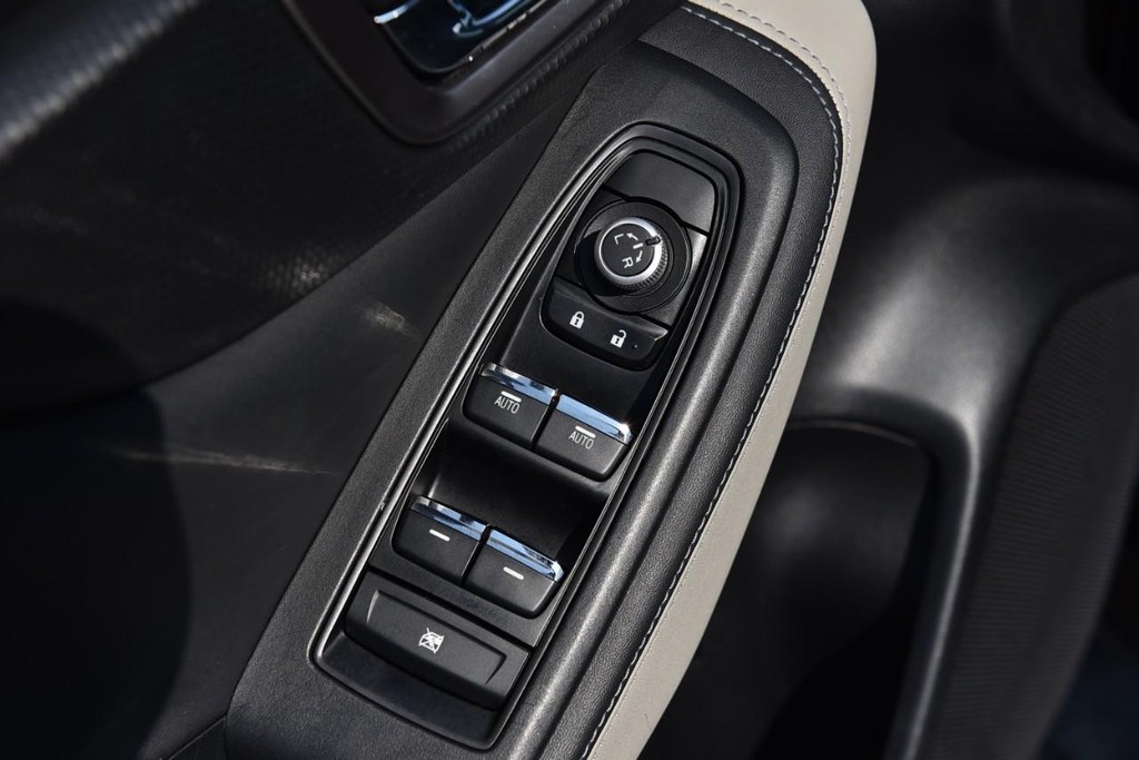 Subaru Forester Vehicle Image 08