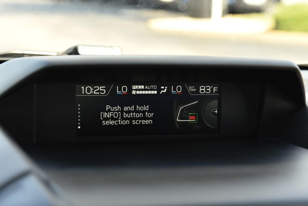 Subaru Forester Vehicle Image 13