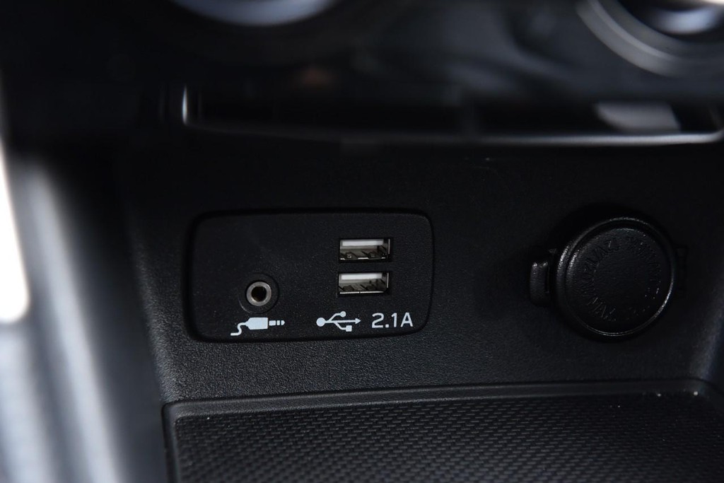 Subaru Forester Vehicle Image 17