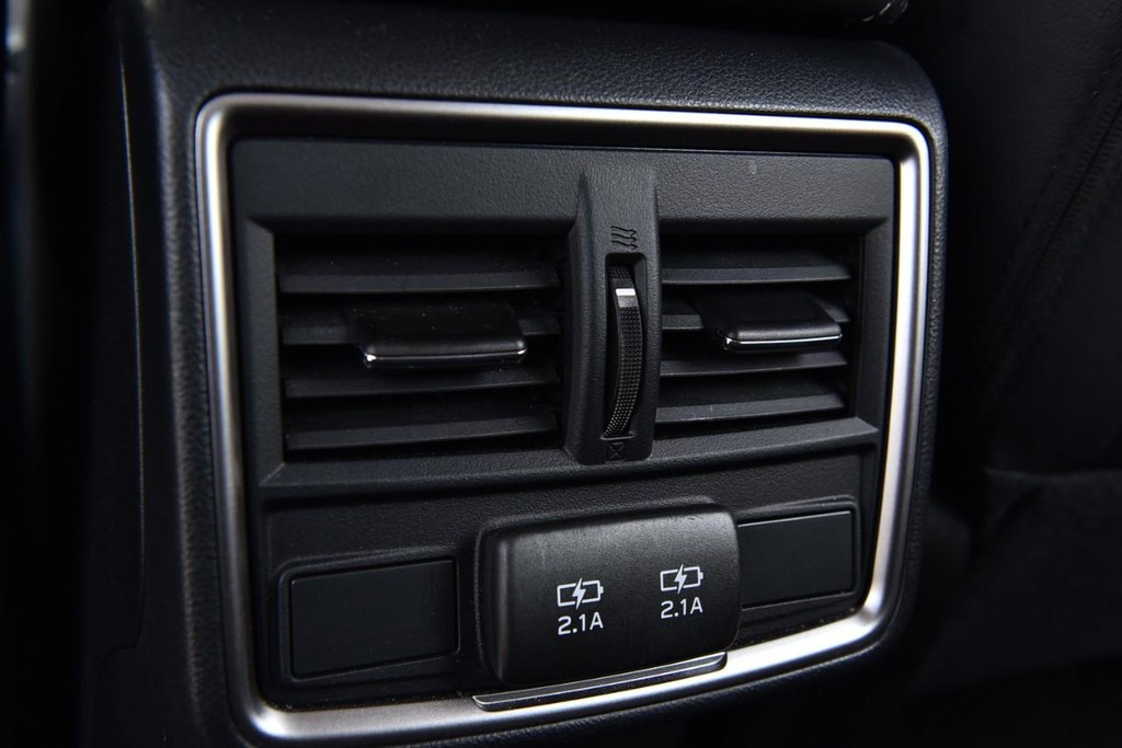 Subaru Forester Vehicle Image 25