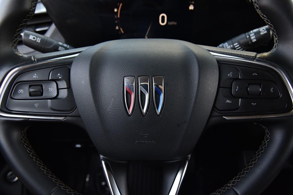 Buick Encore GX Vehicle Image 19