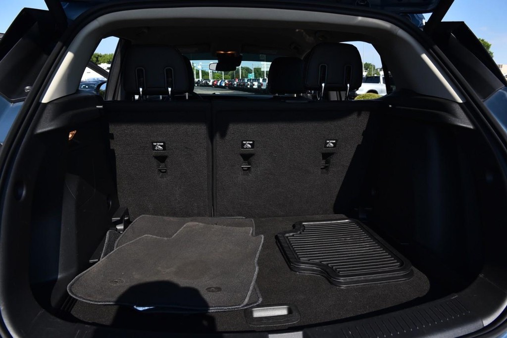 Buick Encore GX Vehicle Image 23