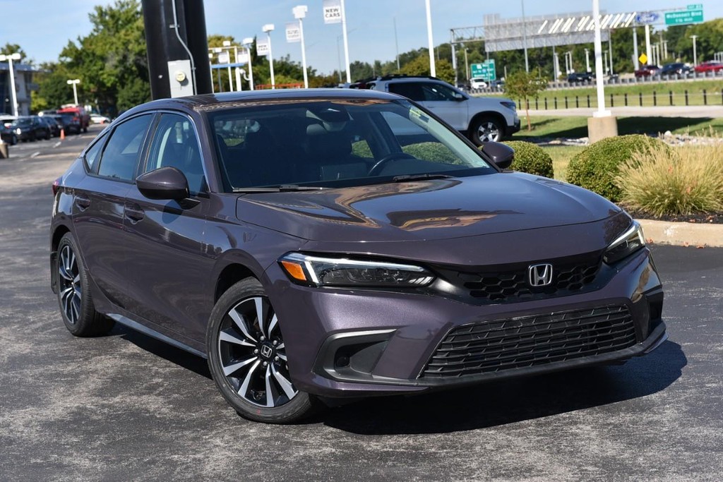 Honda Civic Hatchback Vehicle Image 02
