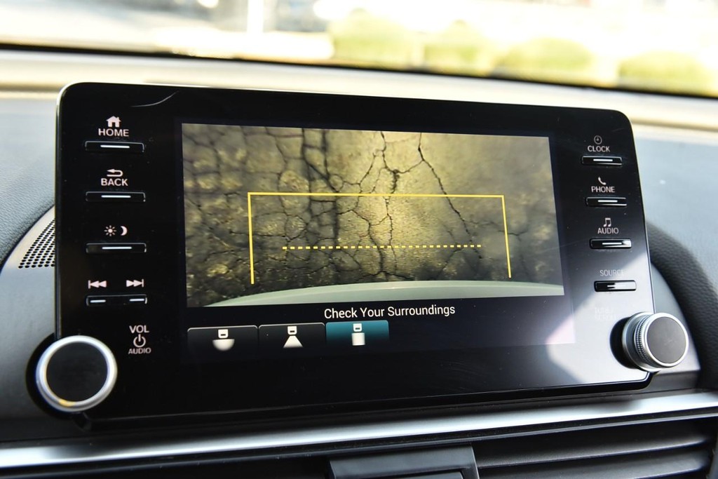Honda Accord Sedan Vehicle Image 13