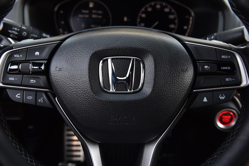 Honda Accord Sedan Vehicle Image 19