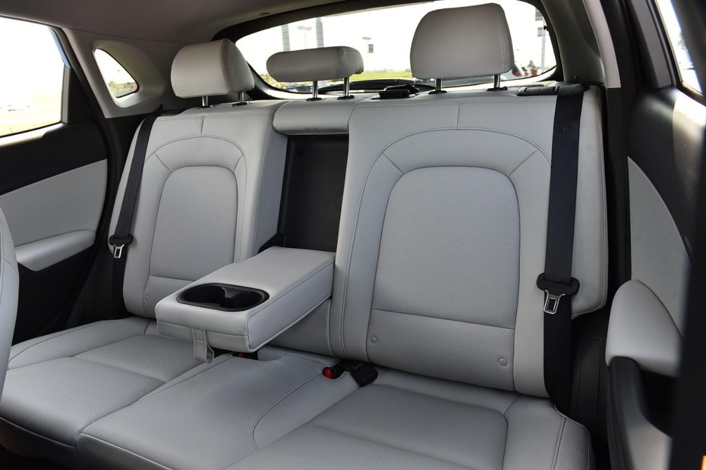 Hyundai Kona Vehicle Image 22