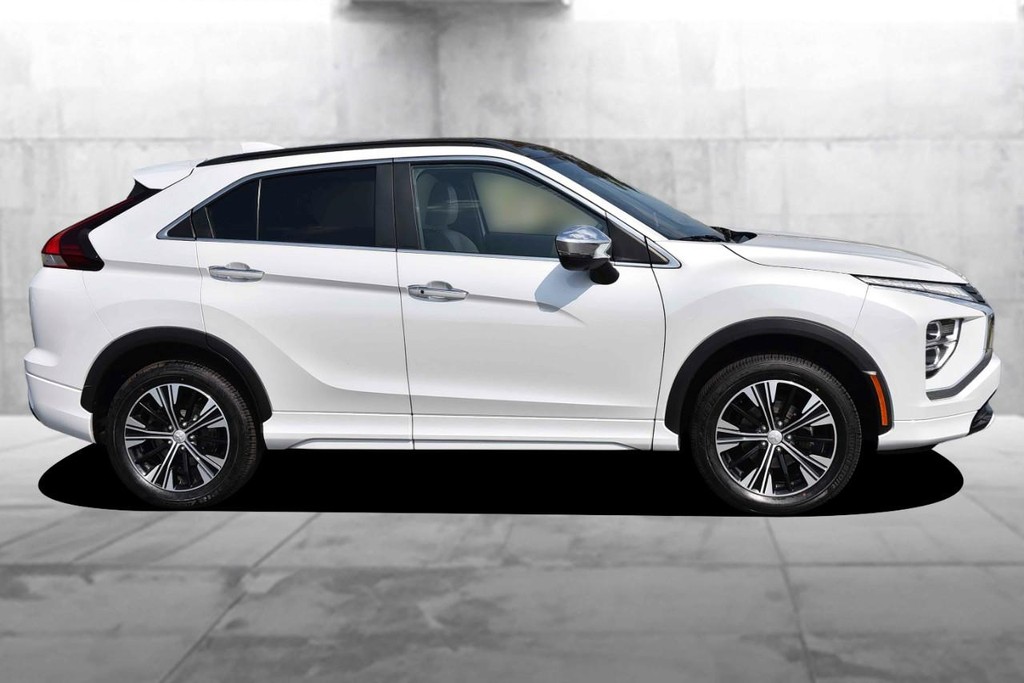Mitsubishi Eclipse Cross Vehicle Image 05