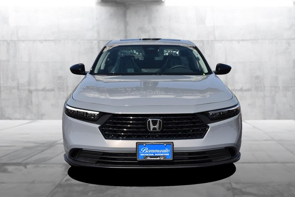 Honda Accord Sedan Vehicle Image 04