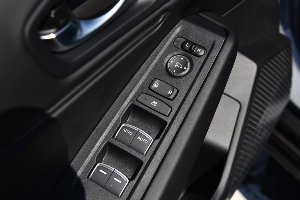 Honda Accord Sedan Vehicle Image 08