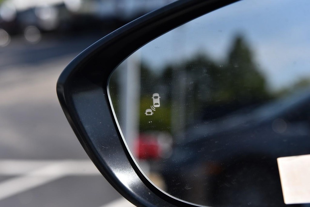 Honda Accord Sedan Vehicle Image 09