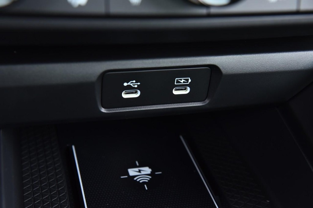 Honda Accord Sedan Vehicle Image 15