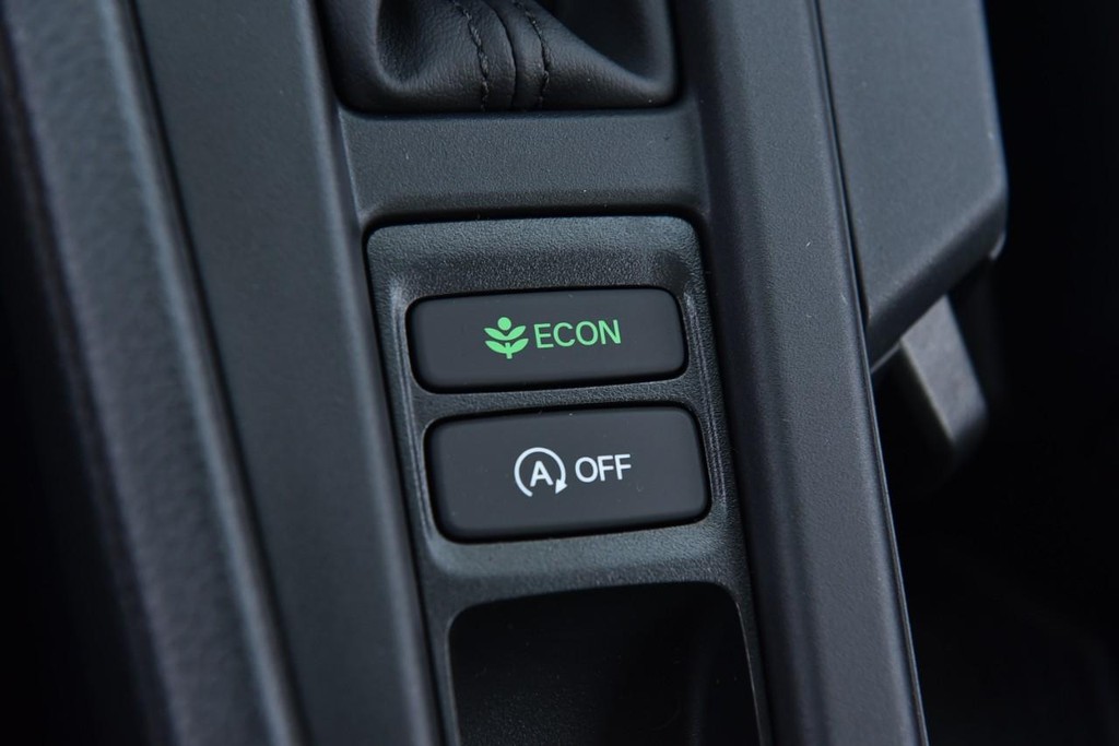 Honda Accord Sedan Vehicle Image 16