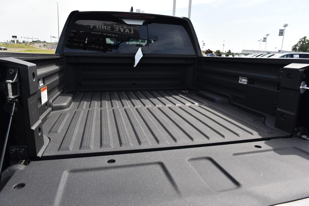 Honda Ridgeline Vehicle Full-screen Gallery Image 7