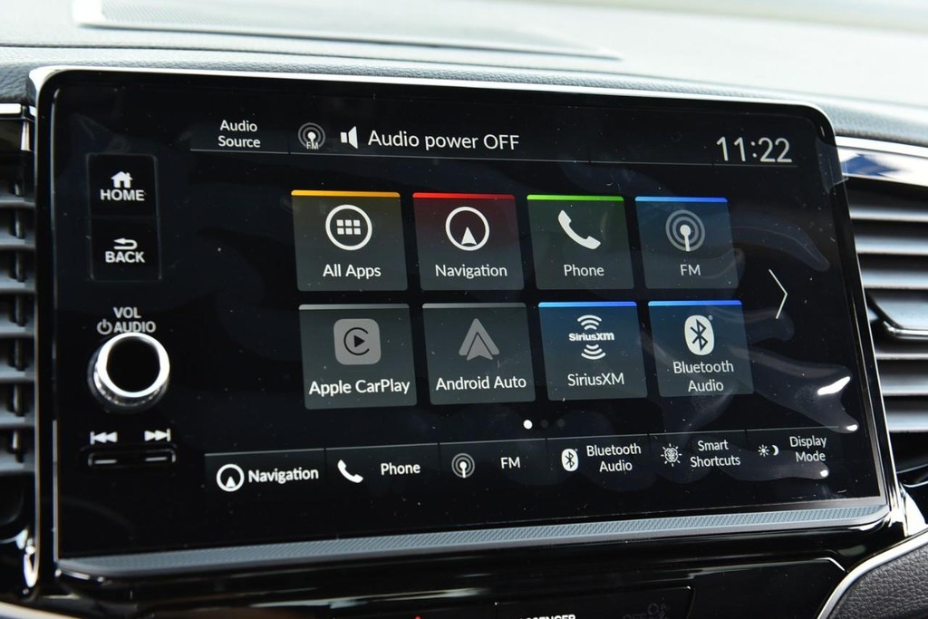 Honda Ridgeline Vehicle Full-screen Gallery Image 17