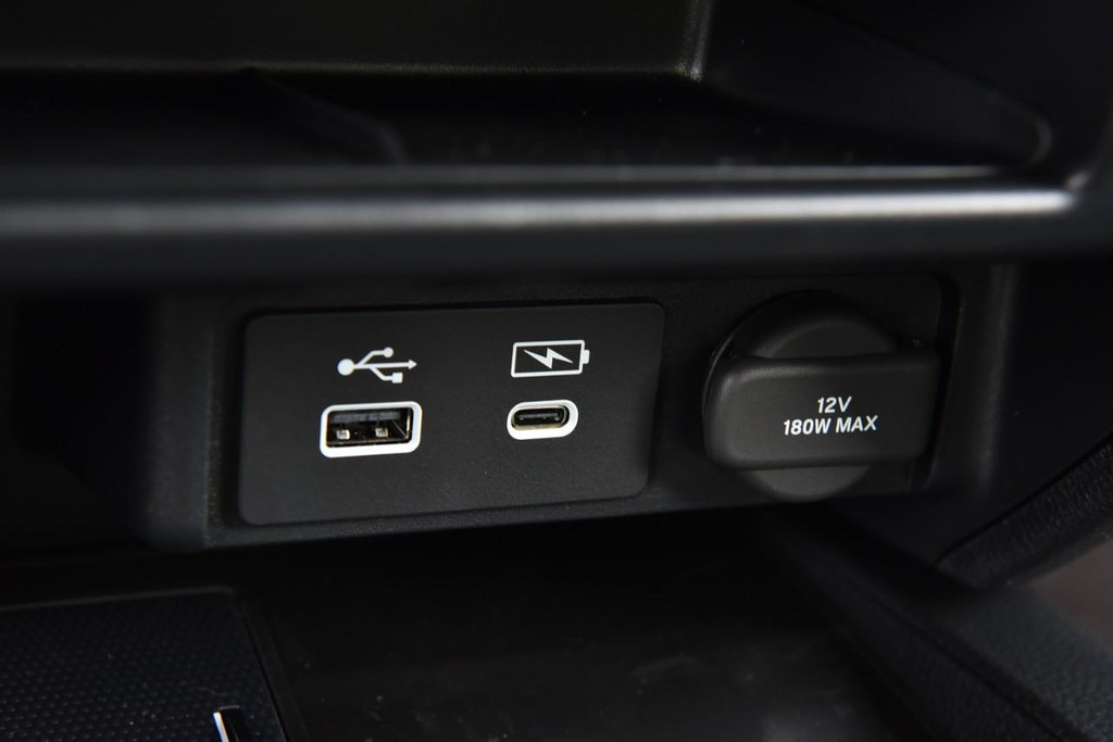 Honda Ridgeline Vehicle Full-screen Gallery Image 20
