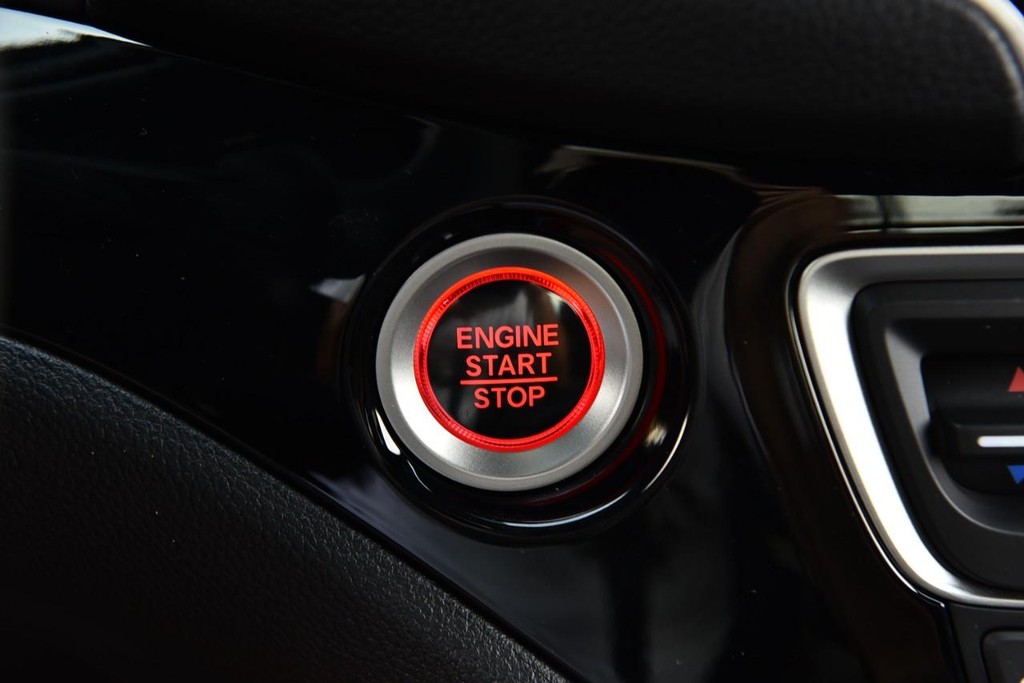 Honda Ridgeline Vehicle Full-screen Gallery Image 23