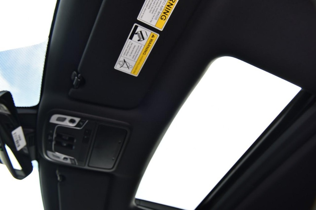 Honda Ridgeline Vehicle Full-screen Gallery Image 27