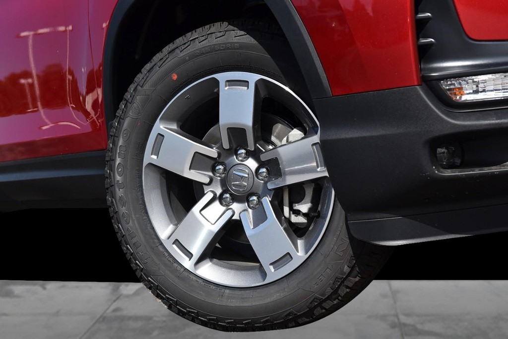 Honda Ridgeline Vehicle Image 03