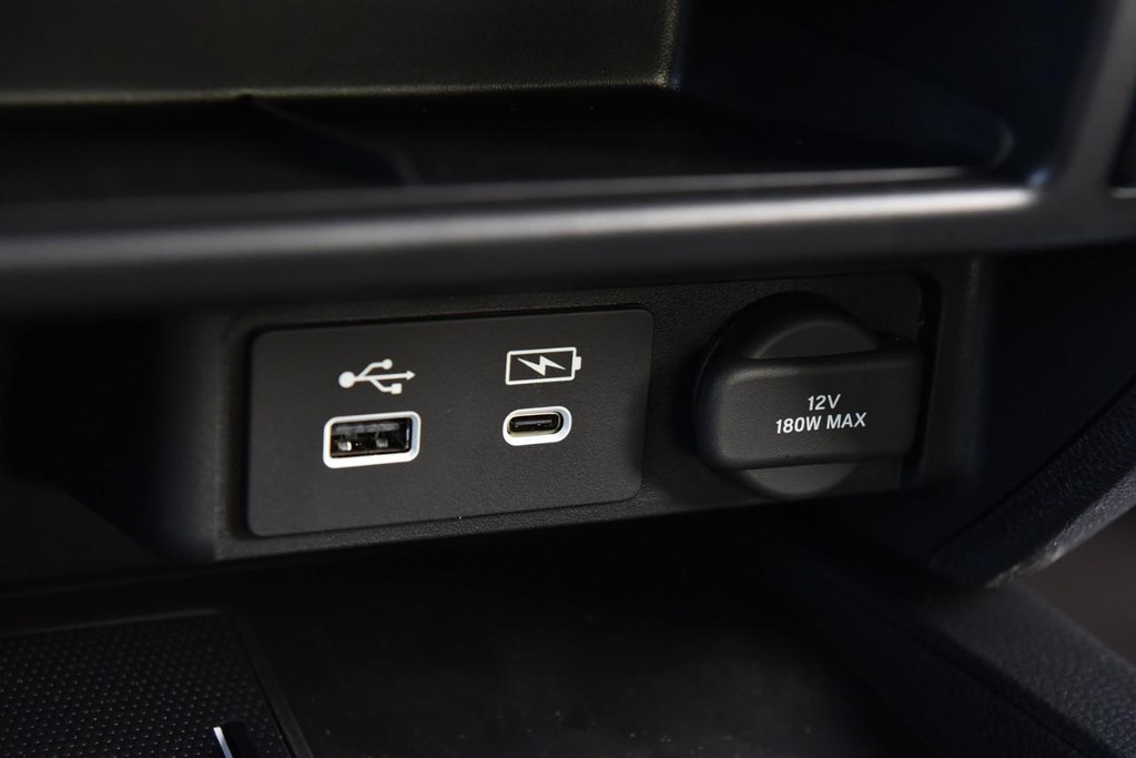 Honda Ridgeline Vehicle Image 21