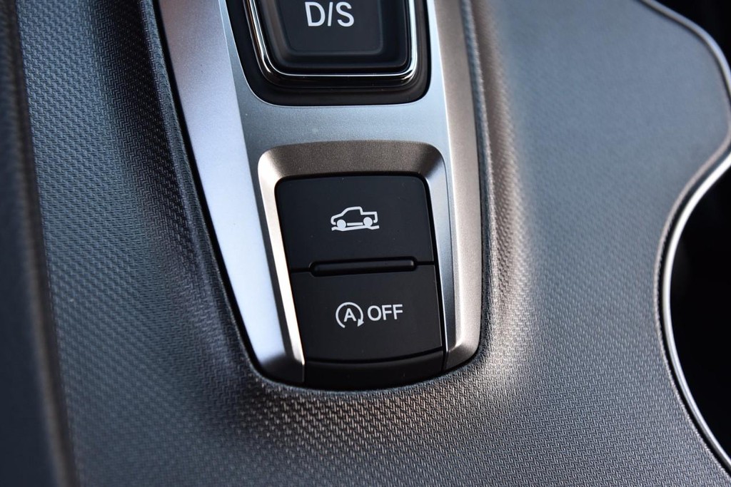 Honda Ridgeline Vehicle Image 23