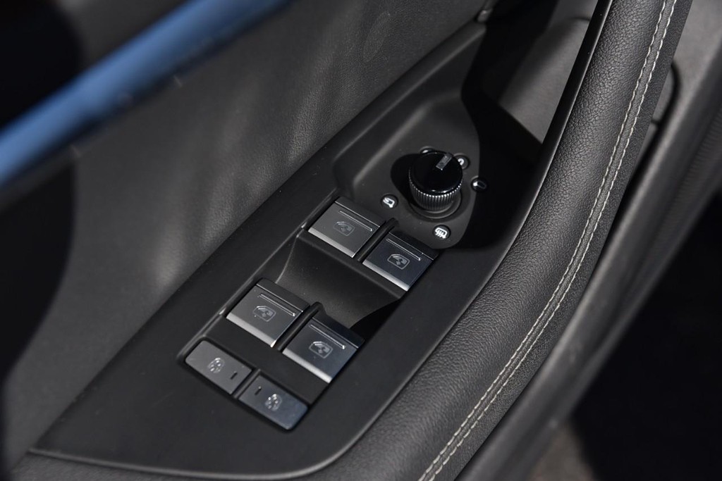 Audi A6 Vehicle Image 08