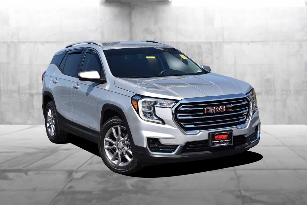 GMC Terrain Vehicle Image 02
