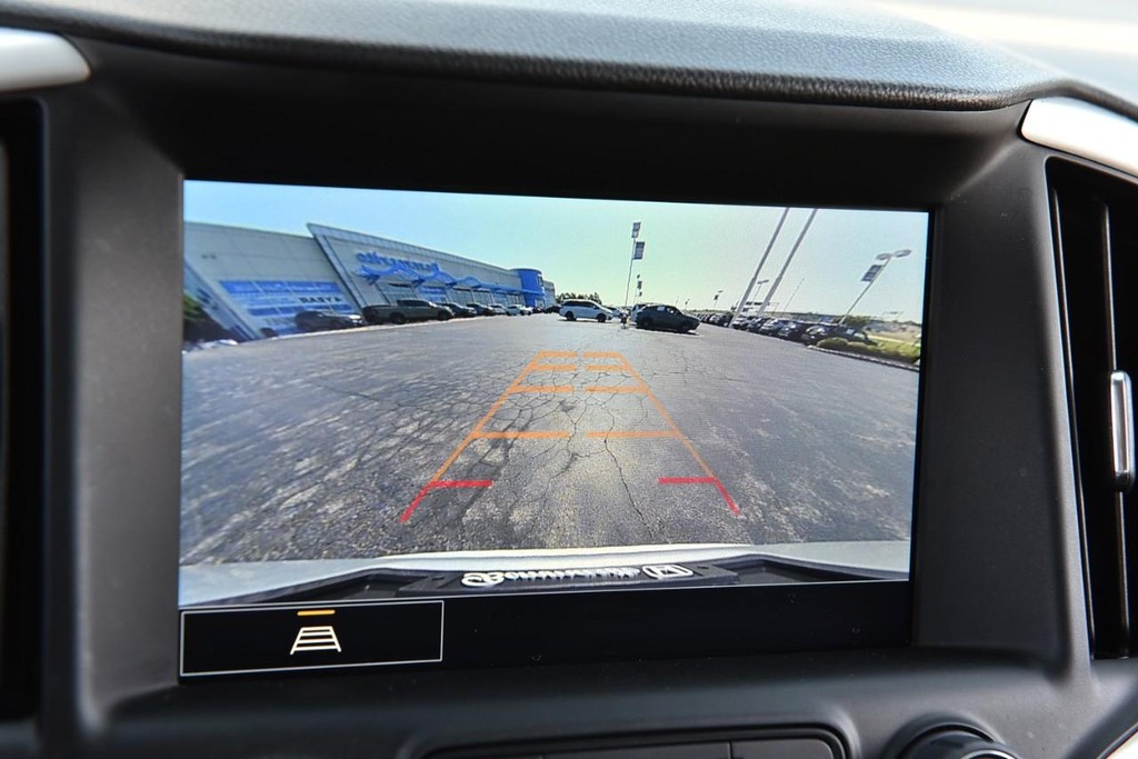 GMC Terrain Vehicle Image 13